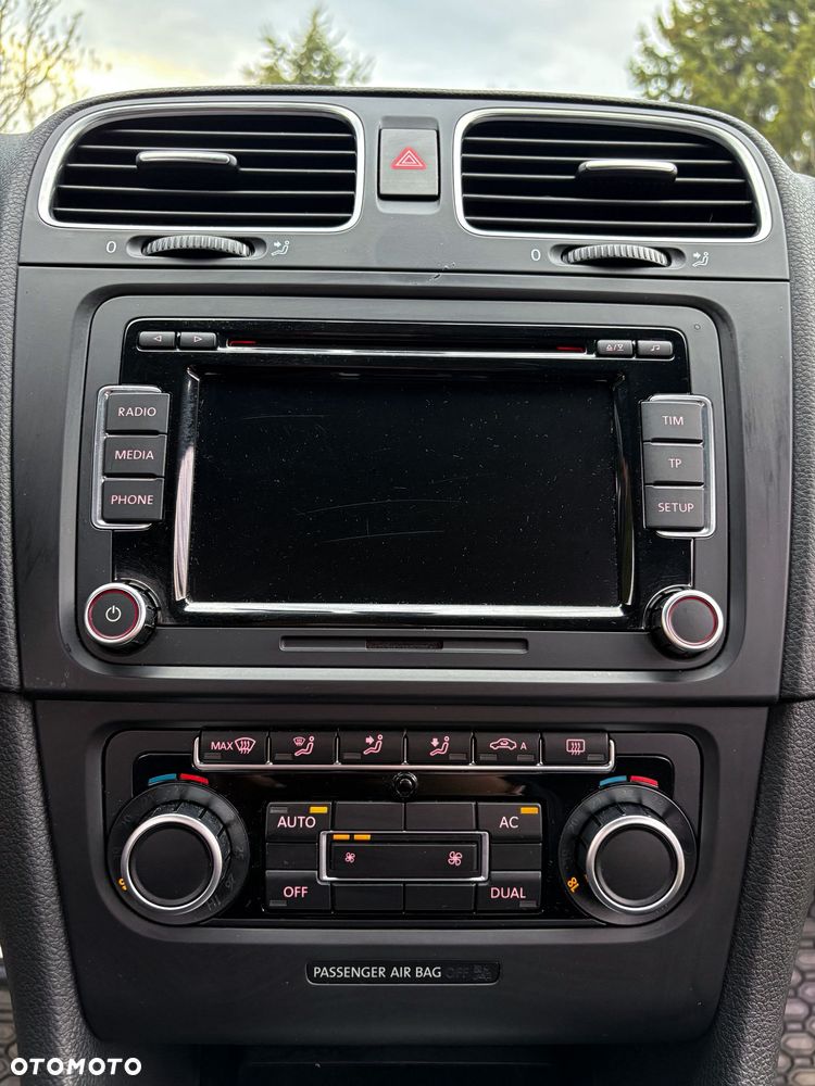 Volkswagen Golf 2.0 TDI Highline DSG - 6