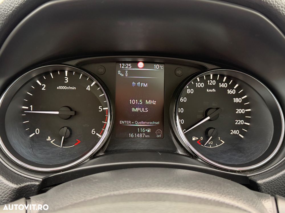 Nissan Qashqai 1.6 DCI 4 x 4 DPF Start/Stop tekna - 12