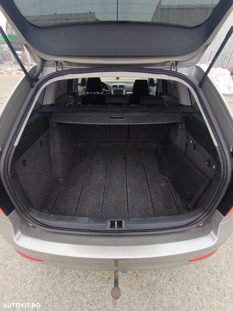 Skoda Octavia 1.4 TSI DSG Ambition - 13