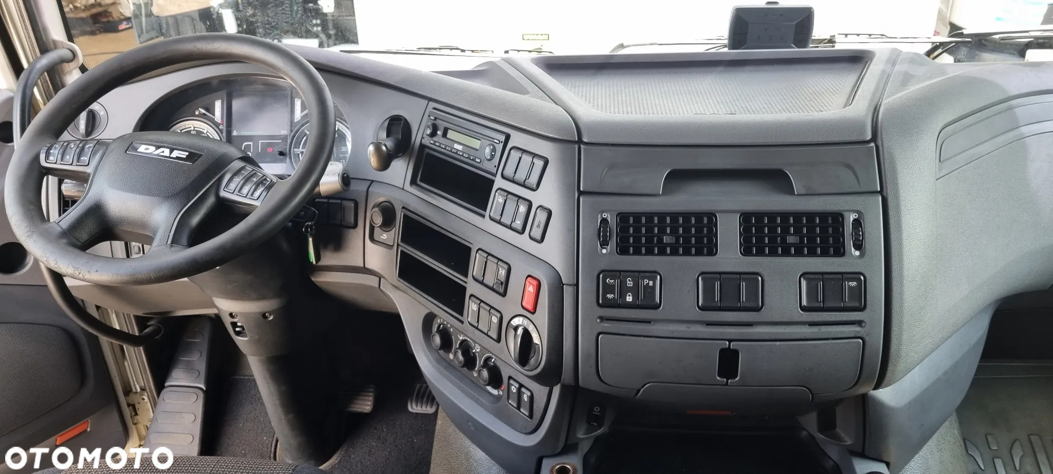 DAF XF460 - 8