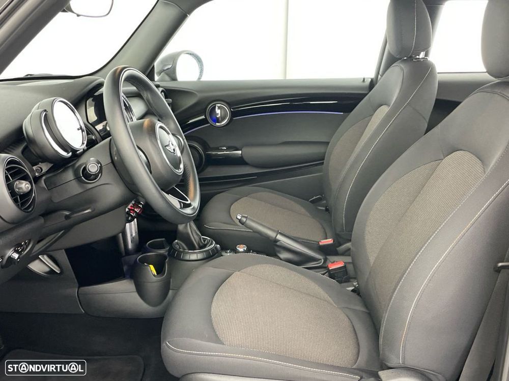 MINI 3 Portas Cooper Auto - 11
