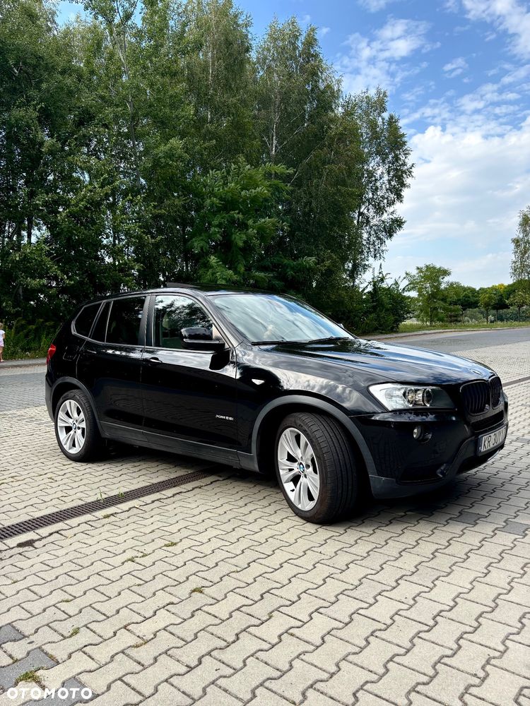 BMW X3 28i xDrive - 3