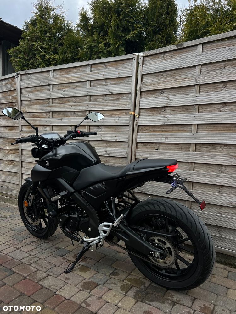 Yamaha MT - 7