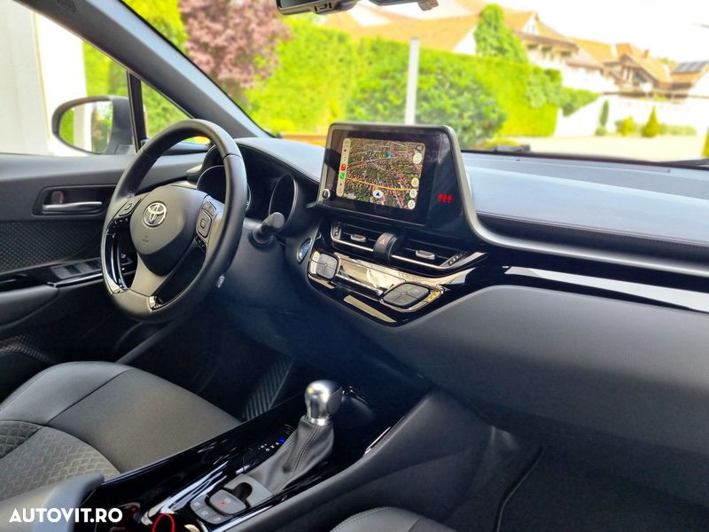 Toyota C-HR 2.0 HSD 184 CP 4x2 CVT C-ult Style - 11