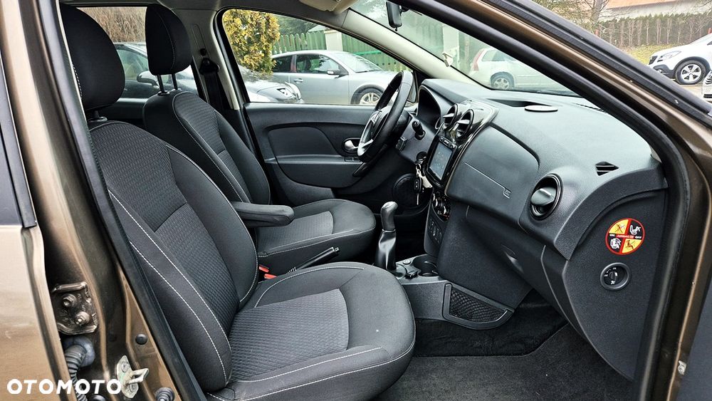 Dacia Logan 0.9 TCE Laureate S&S EU6 - 40