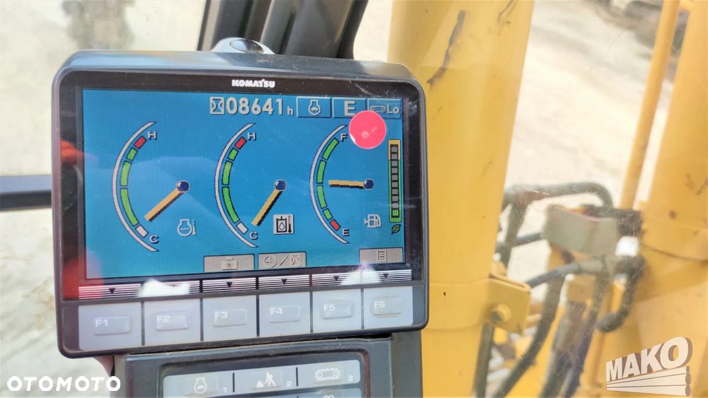 Komatsu PC138US-8 - 13