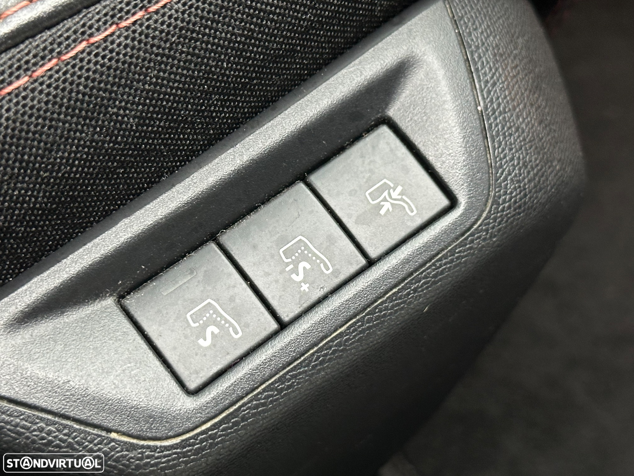 Peugeot 308 SW BlueHDi 180 EAT6 GT - 23