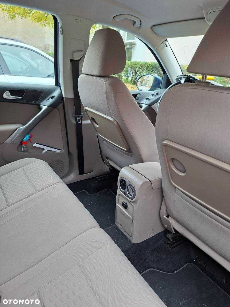 Volkswagen Tiguan - 6