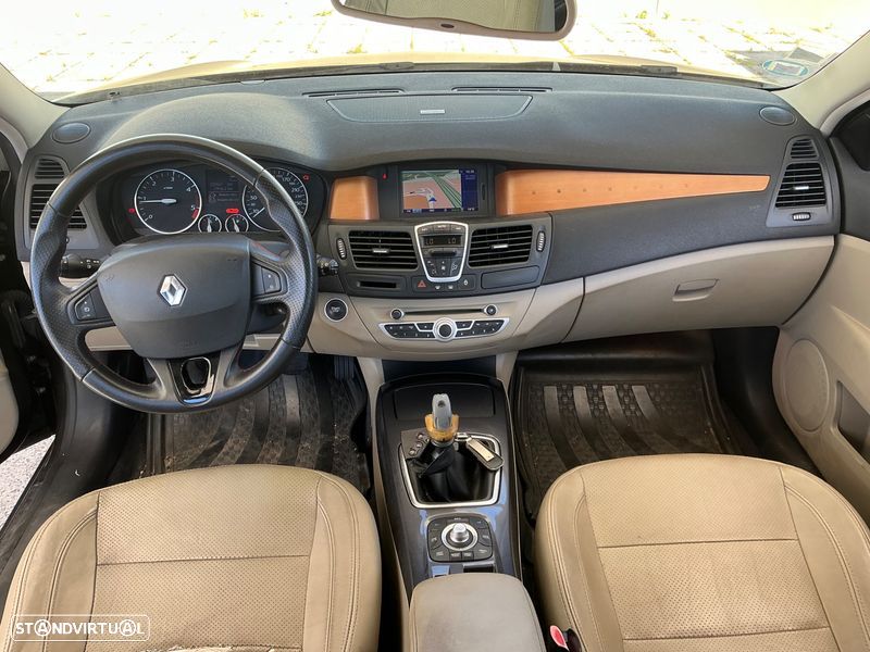 Renault Laguna 2.0 dCi Initiale - 1