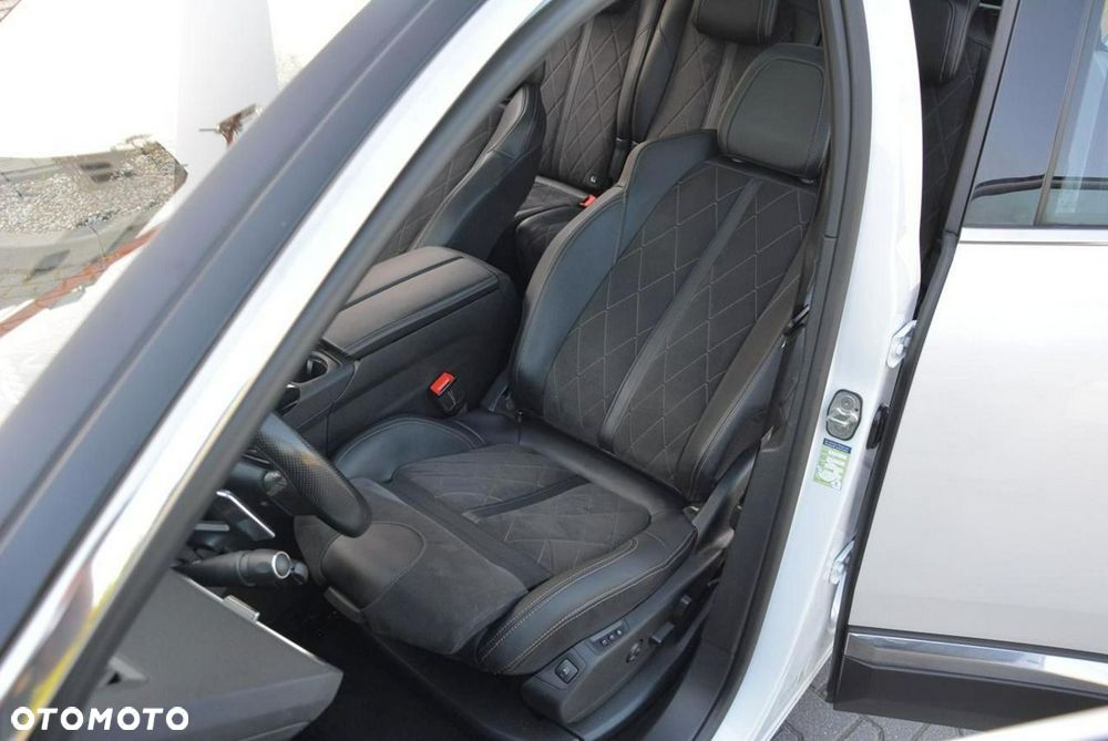 Peugeot 5008 BlueHDi 180 EAT6 GT - 22