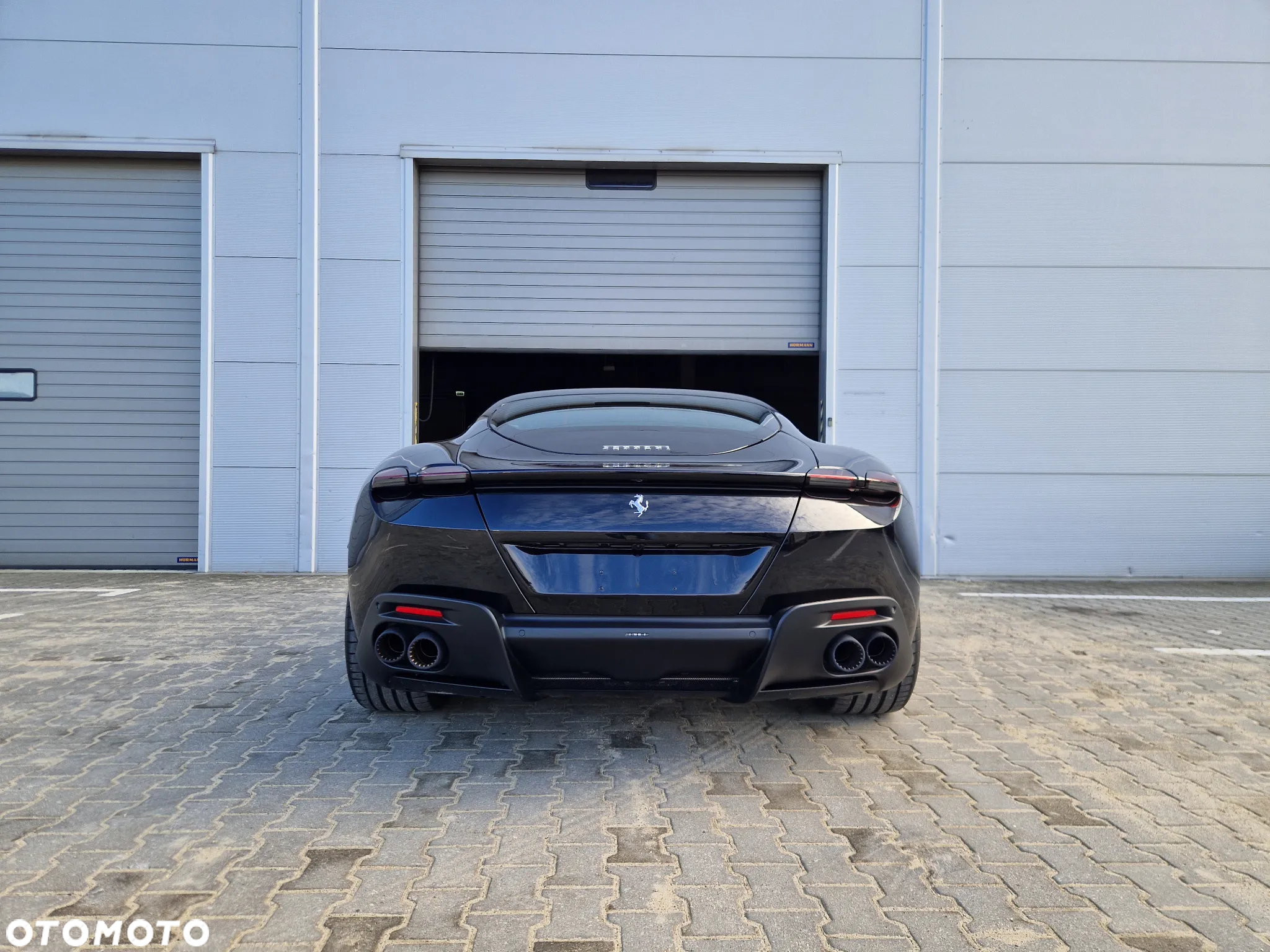 Ferrari Roma - 7
