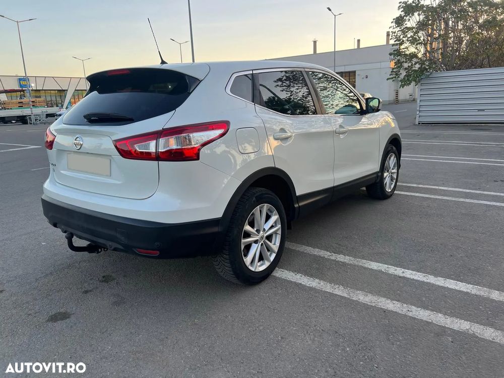 Nissan Qashqai - 4