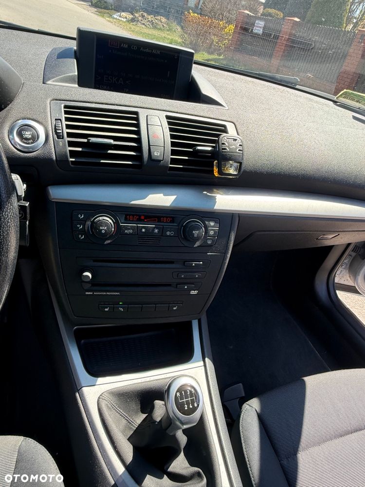 BMW Seria 1 118d - 9
