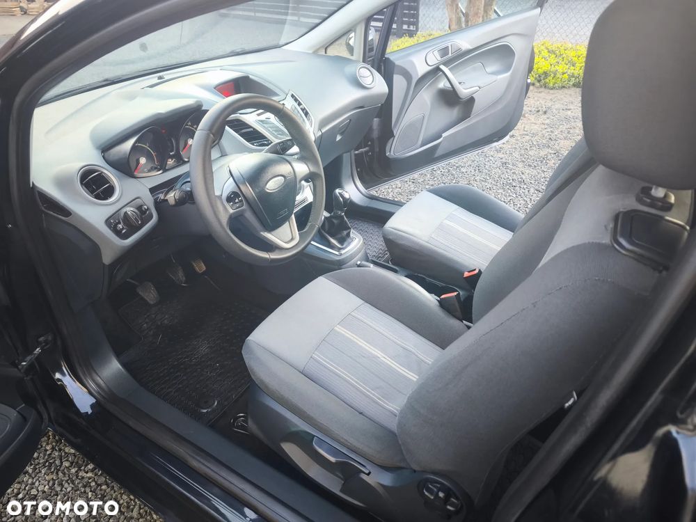Ford Fiesta 1.25 Titanium - 9