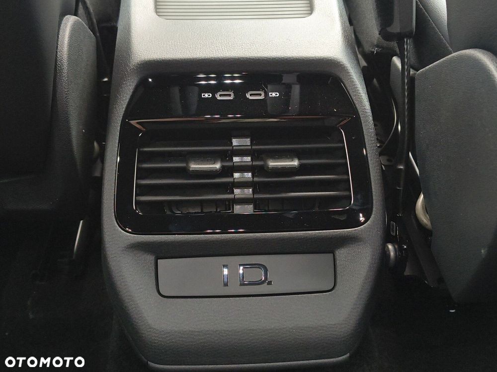 Volkswagen ID.4 52kWh Plus - 12