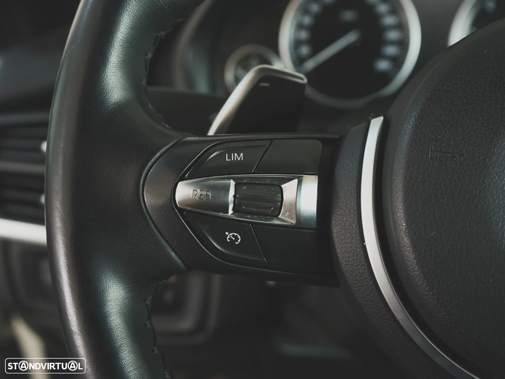 BMW X5 40 d xDrive Pack M 157g - 15