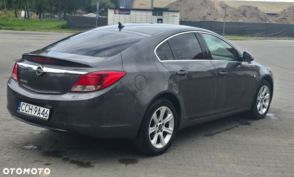 Opel Insignia 1.6 - 6