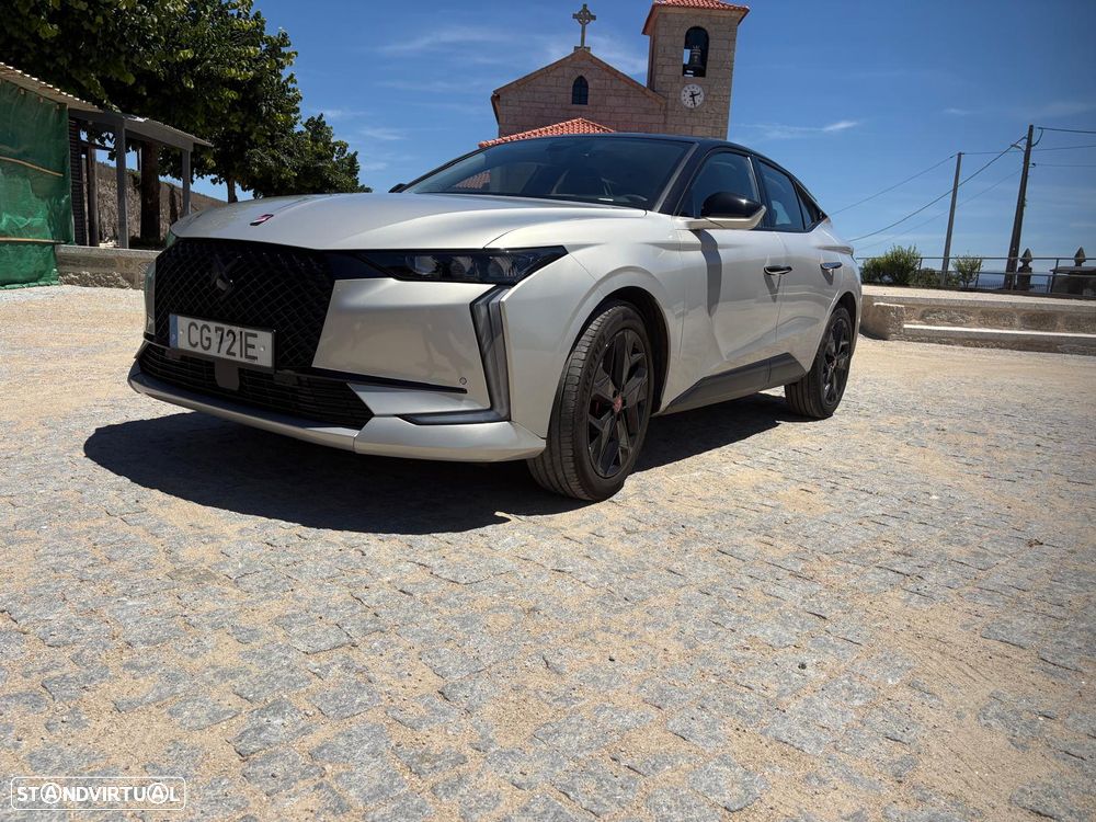 DS DS4 1.5 BlueHDi Performance Line+ EAT8 - 4