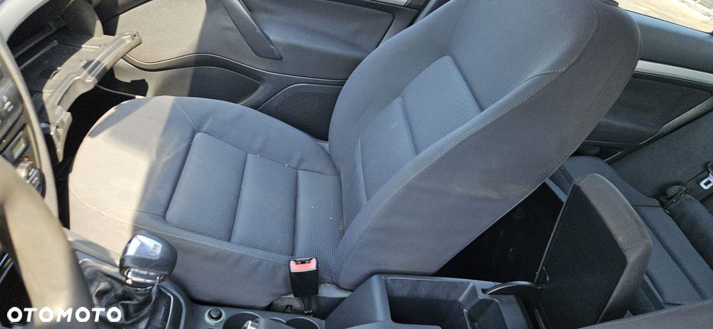 SKODA OCTAVIA II  04-08 1.9 TDI BKC - RADIO RADIOODTWARZACZ - 22