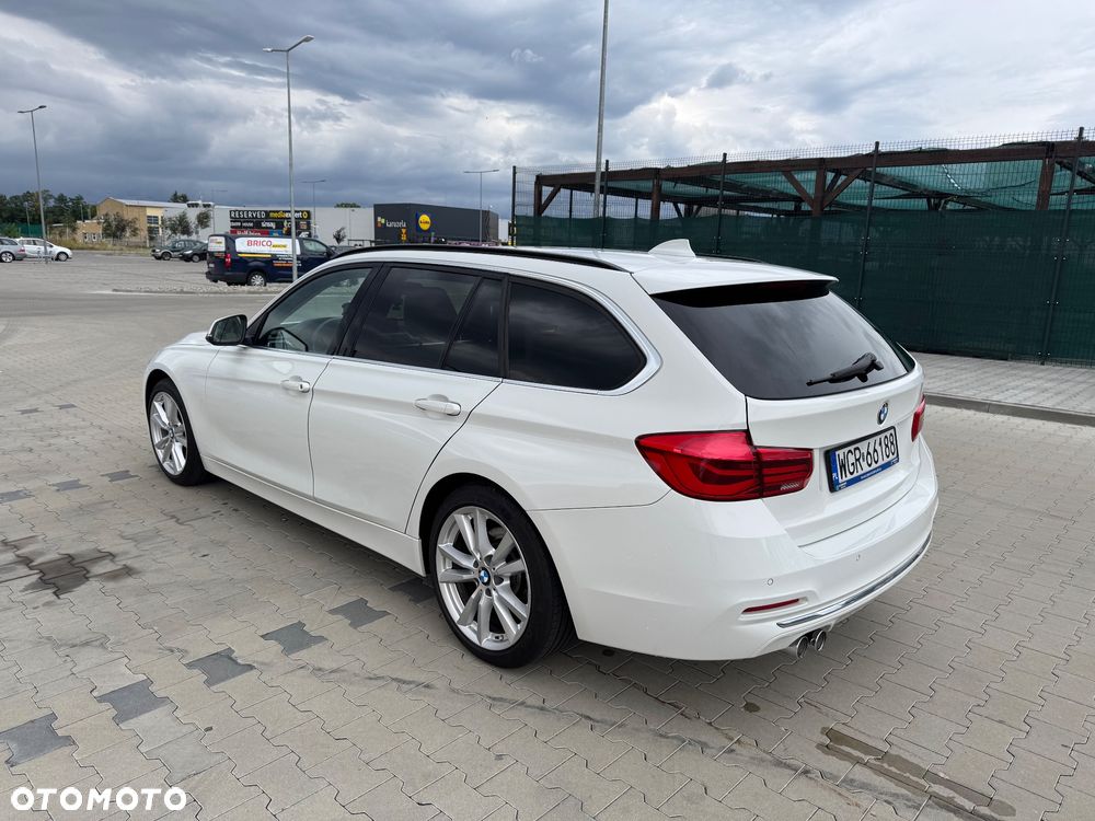 BMW Seria 3 320d Luxury Line - 3