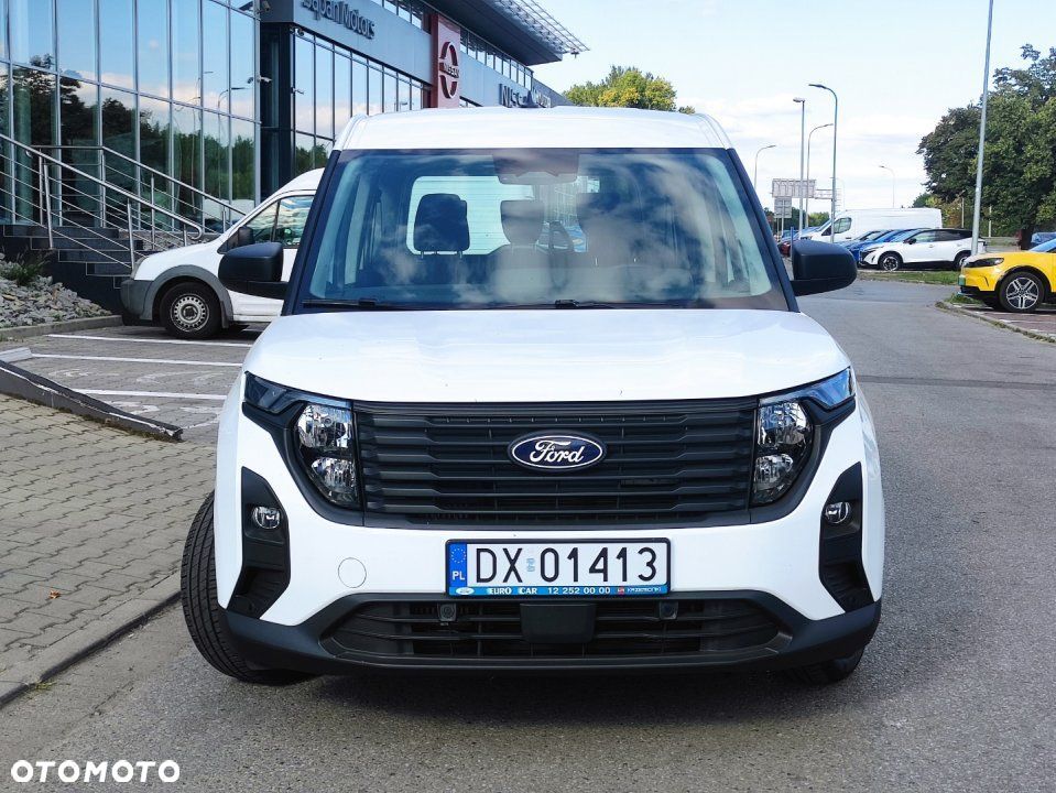 Ford Tourneo Courier - 9