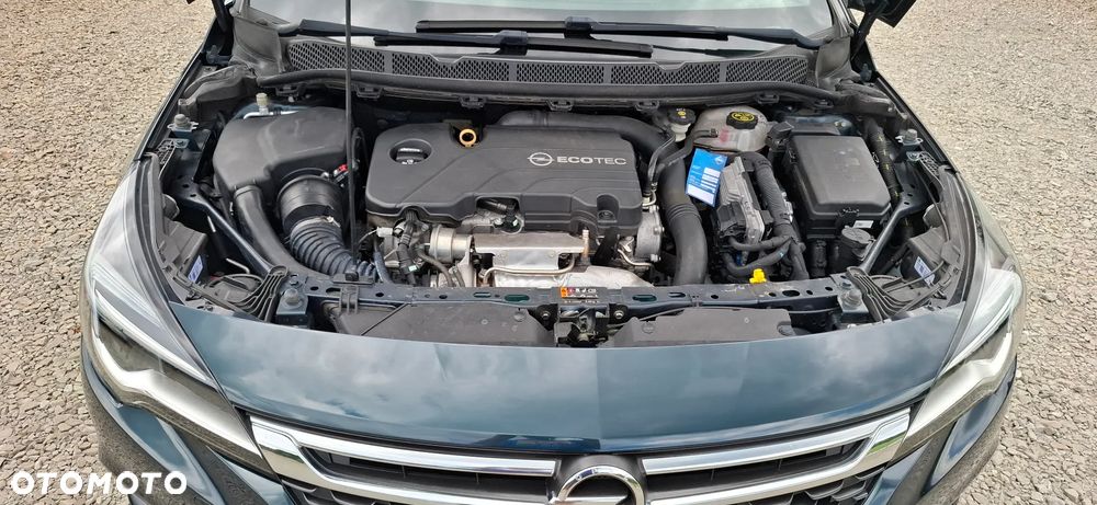 Opel Astra 1.4 Turbo Business - 14