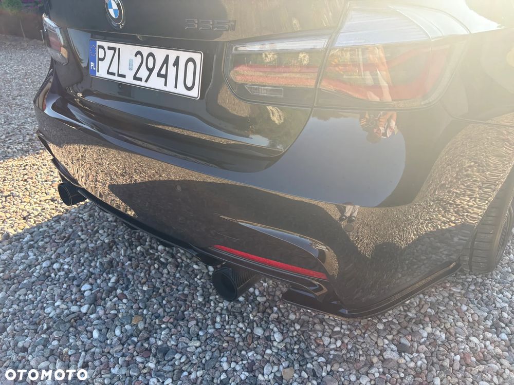 BMW Seria 3 335i Luxury Line - 16