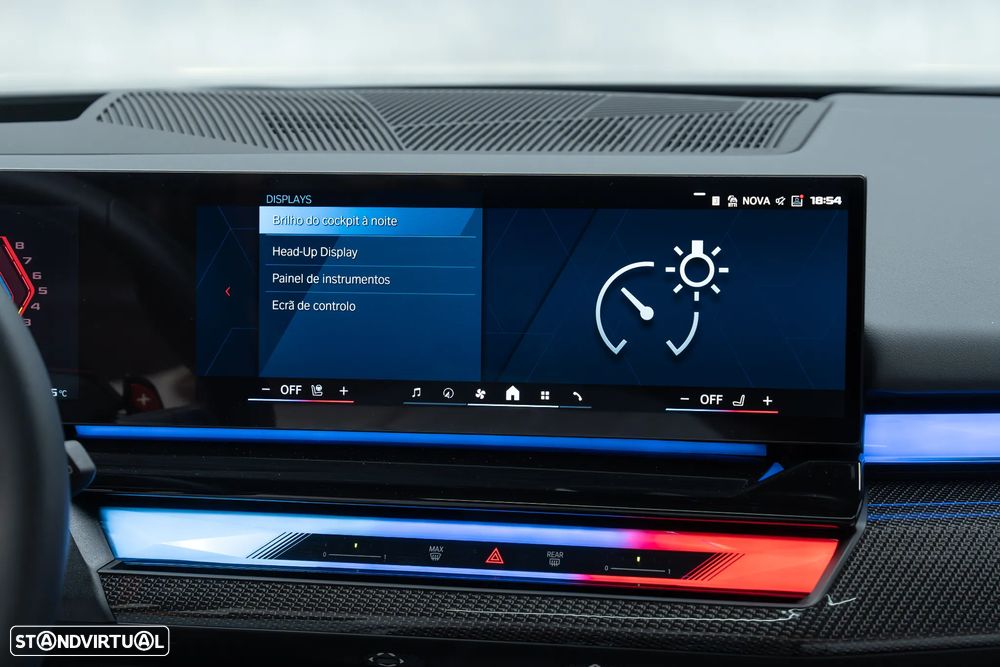 BMW M5 Touring xDrive - 51