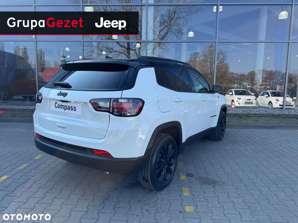 Jeep Compass - 5
