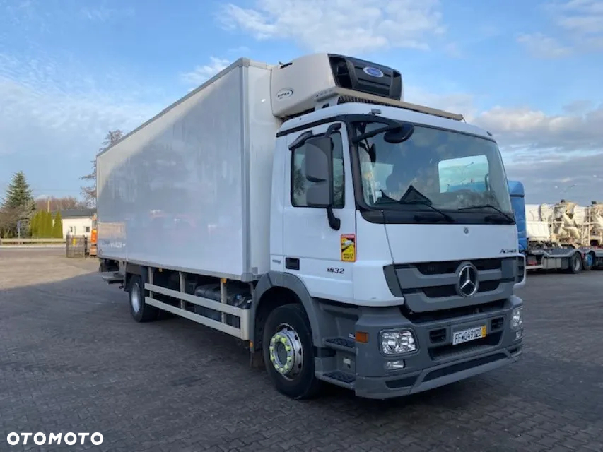 Mercedes-Benz Actros 1832 - 3