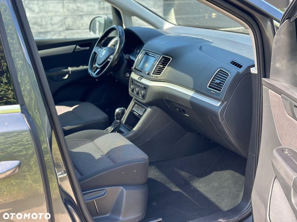Volkswagen Sharan - 25