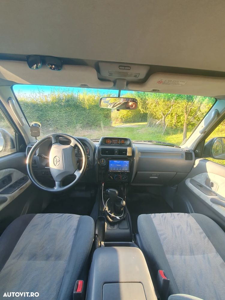 Toyota Land Cruiser 3.0 TD-4D Aut VX - 6