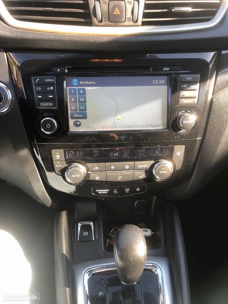 Nissan Qashqai 1.6 dCi Acenta Xtronic - 6