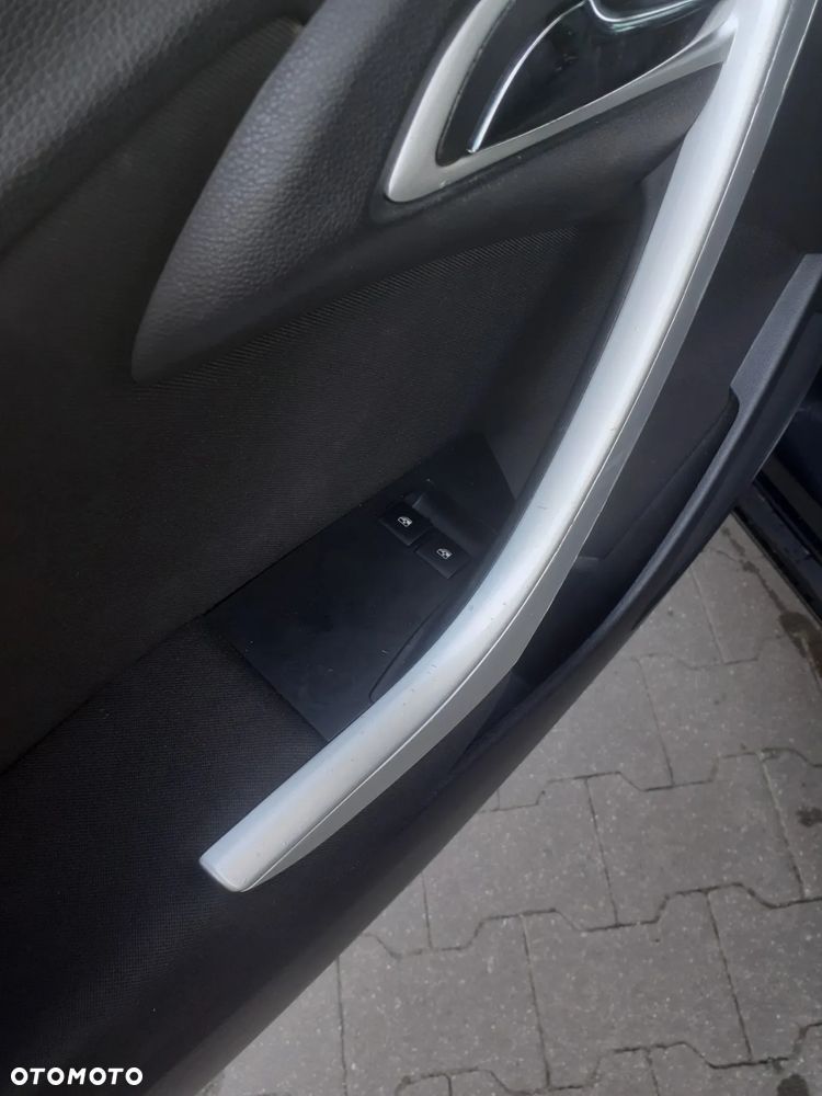 Opel Astra - 10