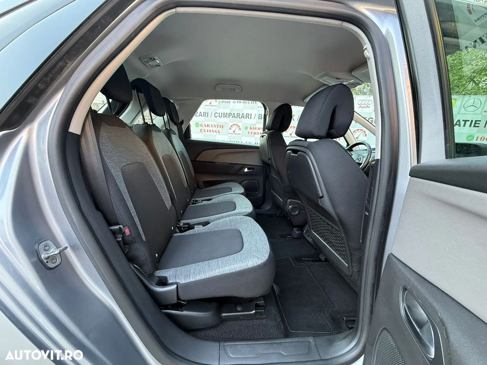Citroën C4 Space Tourer 1.5 BlueHDi S&S BVM6 Shine - 4