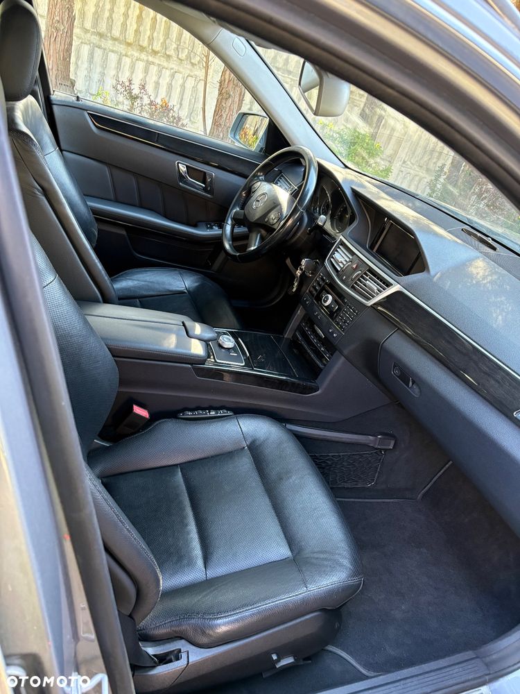 Mercedes-Benz Klasa E 350 CDI BlueEff - 8