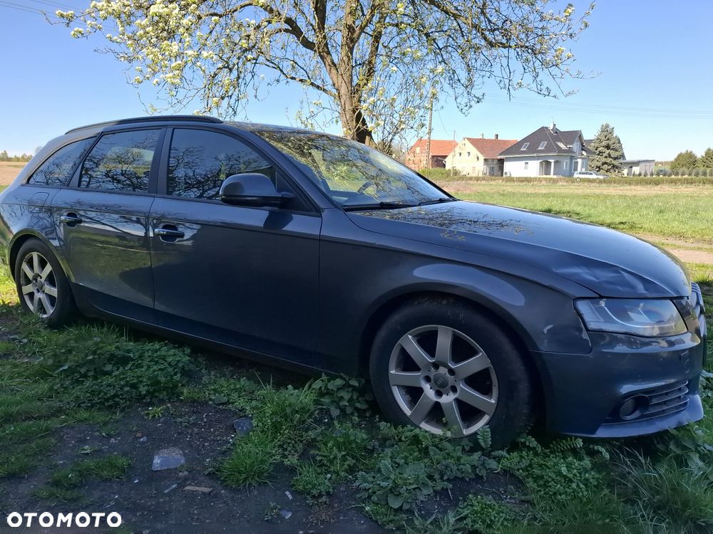 Audi A4 Avant 2.0 TDI - 1