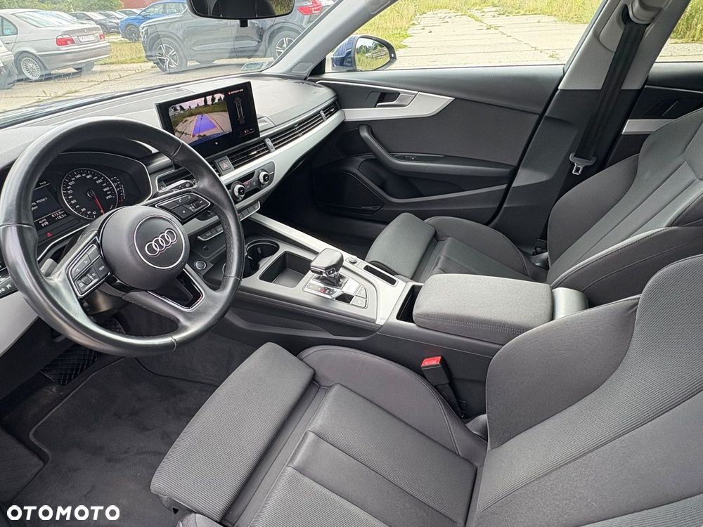 Audi A4 Avant - 10