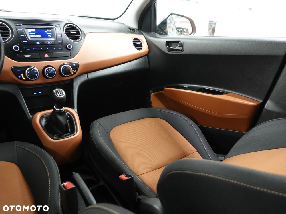 Hyundai i10 1.0 Intro Edition - 32