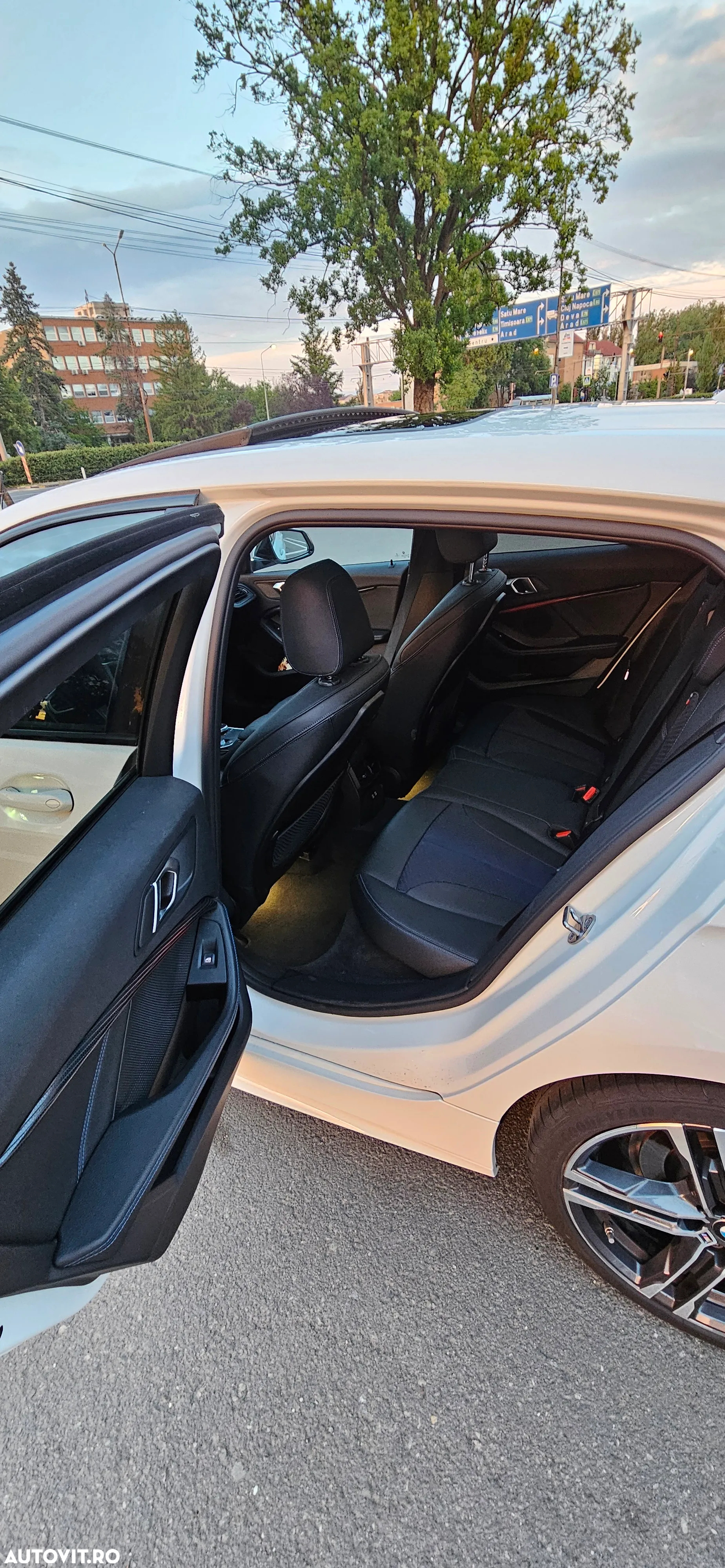 BMW Seria 1 - 11