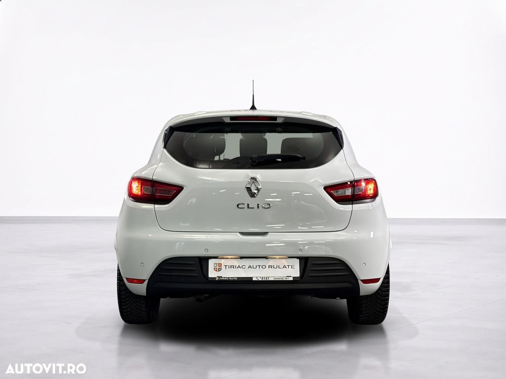 Renault Clio - 5