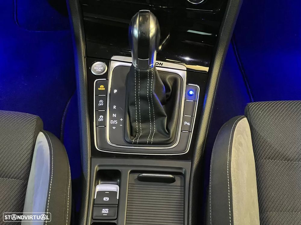 VW Golf 2.0 TSI R DSG - 42