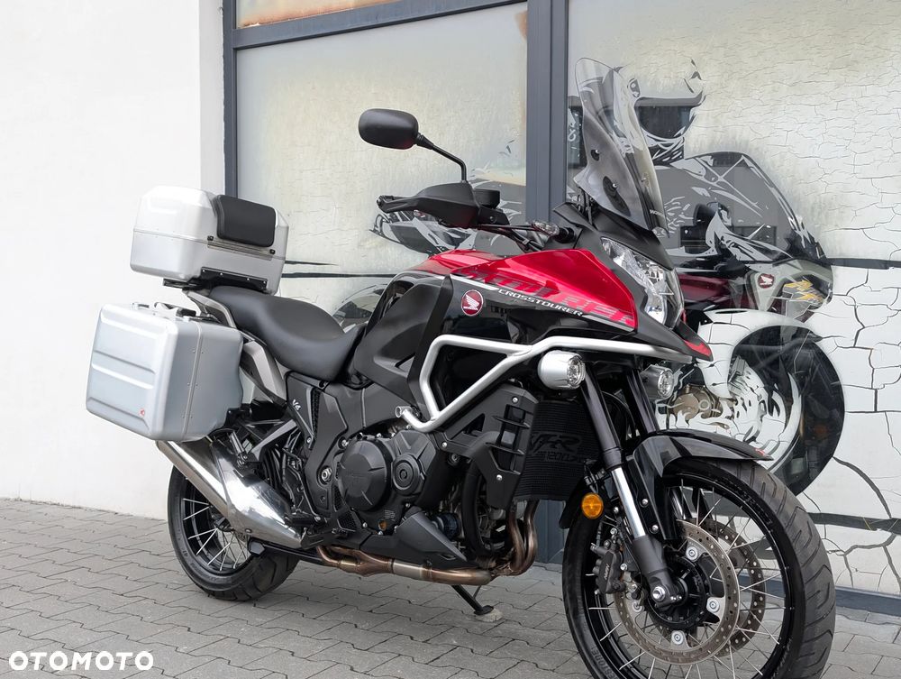 Honda VFR - 9