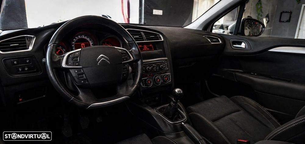 Citroën C4 e-HDi 110 Exclusive - 7