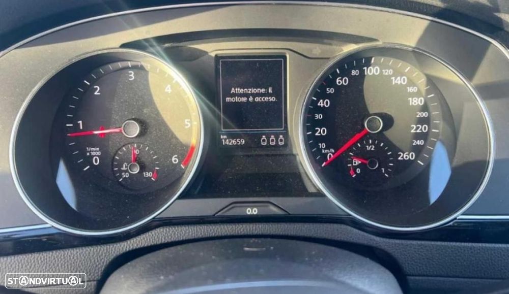 VW Passat Variant 2.0 TDI Business DSG - 4