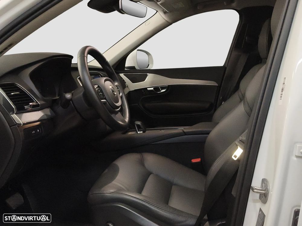 Volvo XC 90 - 10