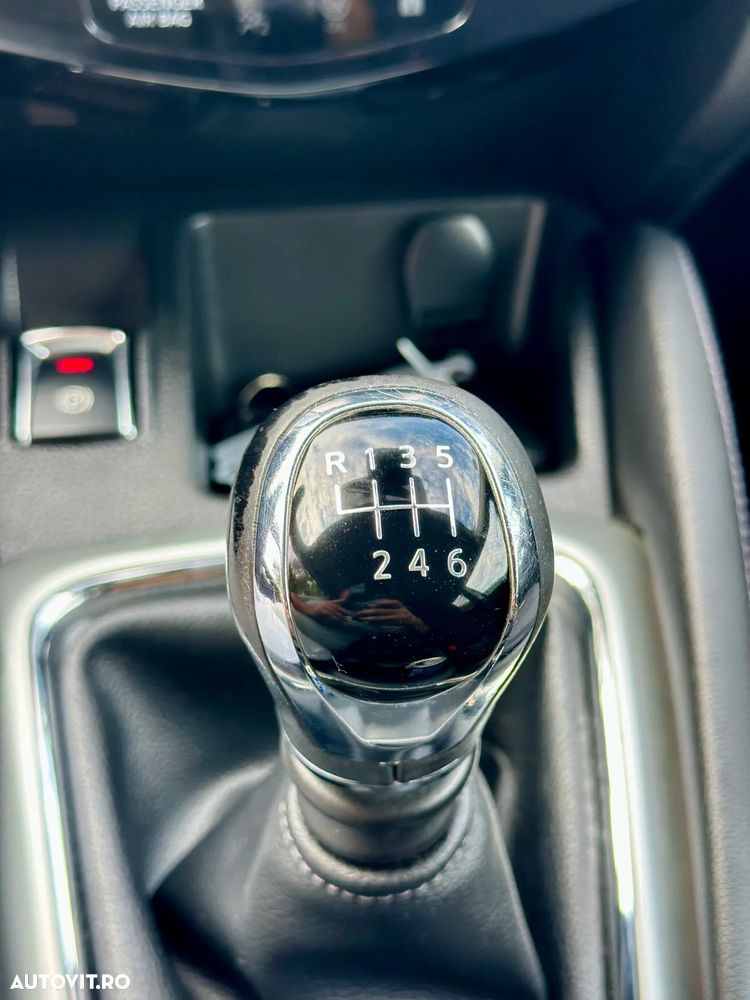 Nissan Qashqai - 26