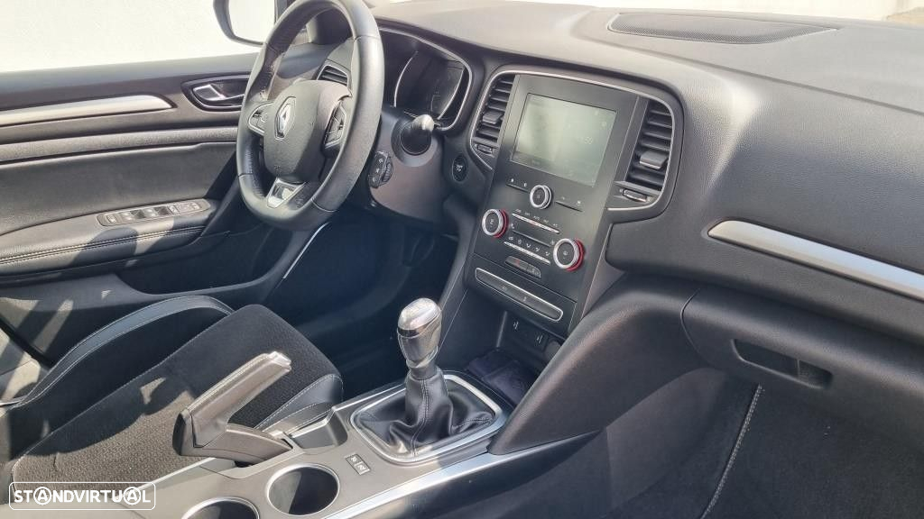 Renault Mégane Sport Tourer 1.5 dCi Intens - 17