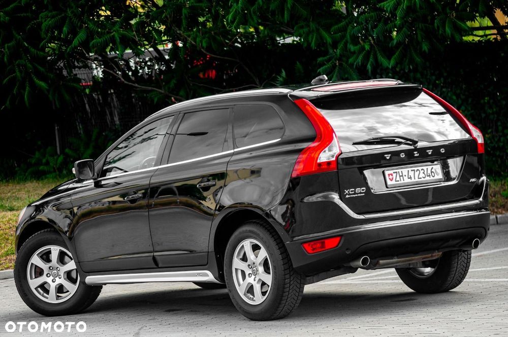 Volvo XC 60 D5 AWD Momentum - 14