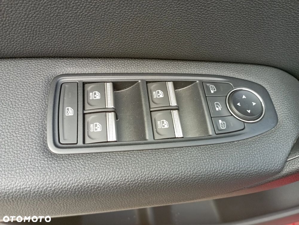 Mitsubishi ASX - 8